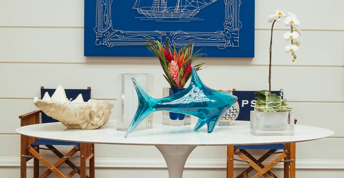 Palm Spring Yacht Club decor