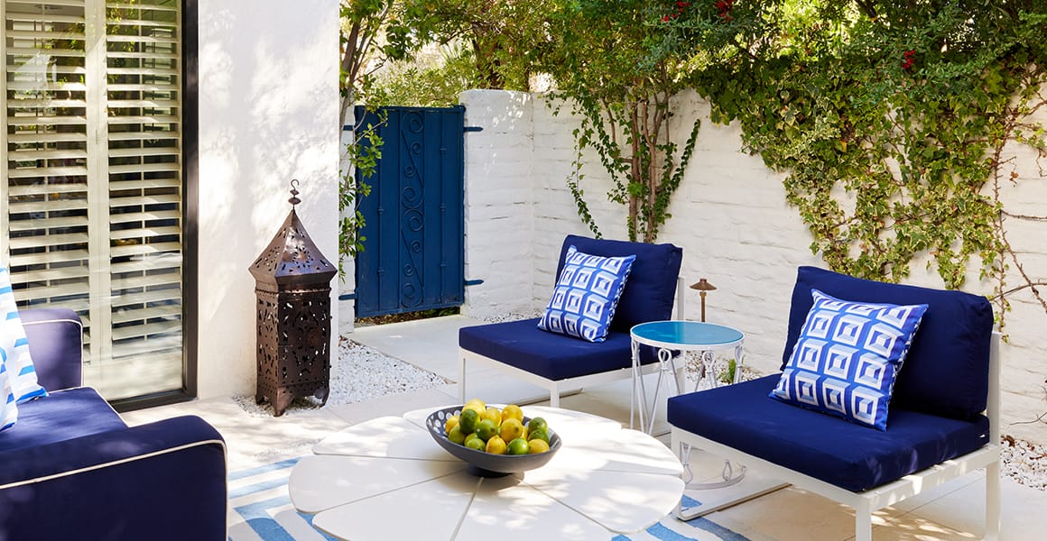 Villa patio seating